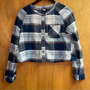 BDG Women's Long Sleeve Cropped Flannel Shirt Size XS Blue And Green Plaid